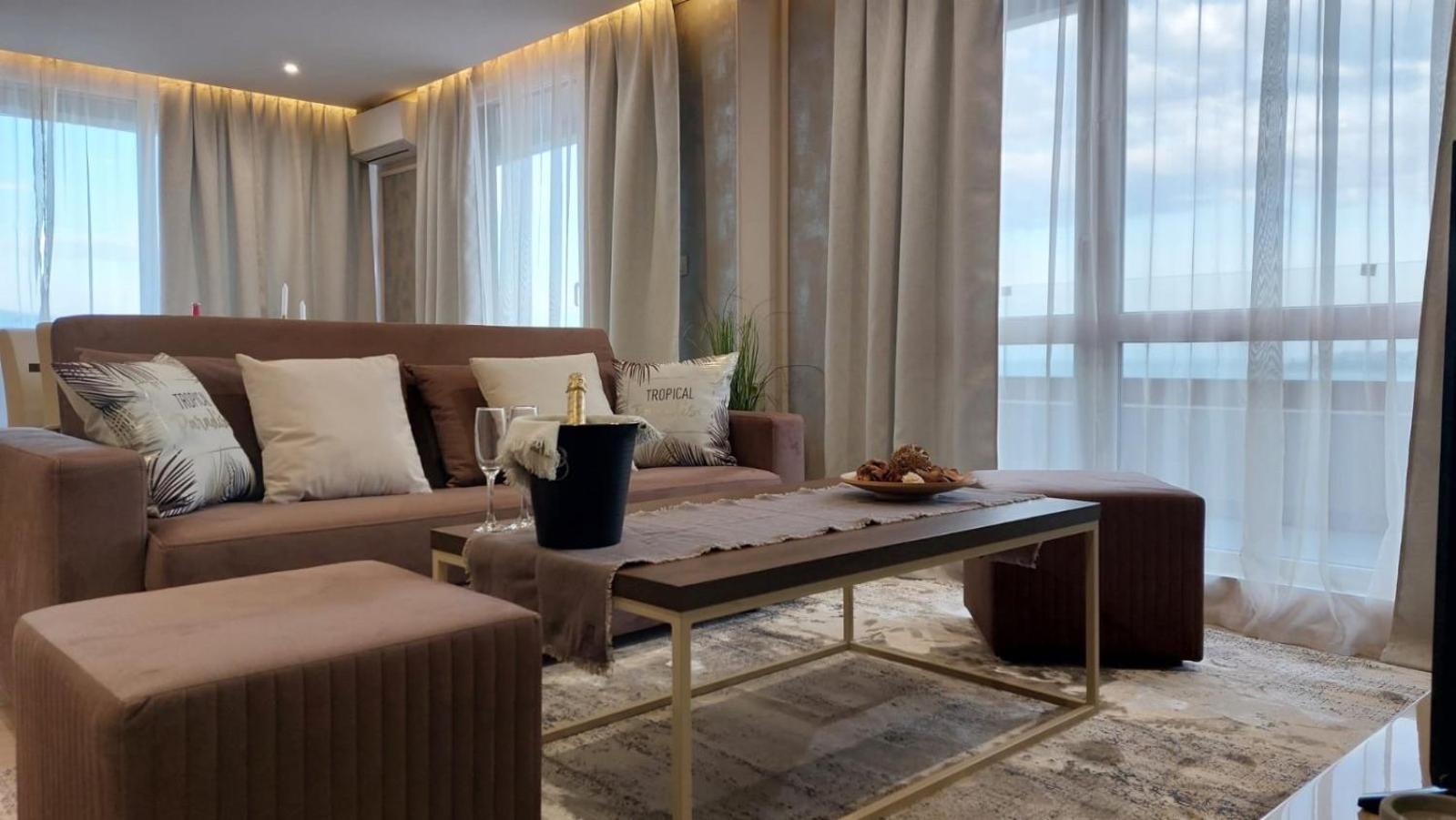 Paradiso 'В' 607 Large Luxury Apartment Misivri Dış mekan fotoğraf